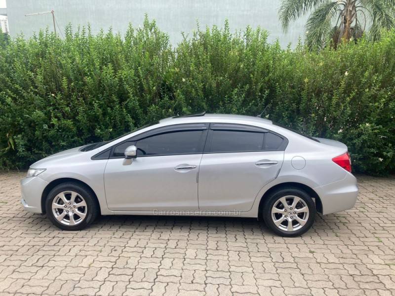 HONDA - CIVIC - 2012/2012 - Prata - R$ 72.900,00
