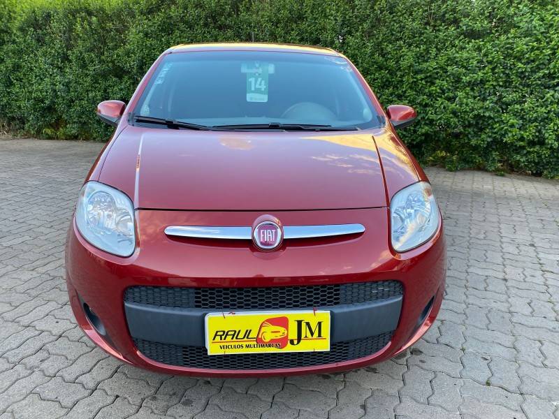 FIAT - PALIO - 2013/2014 - Vermelha - R$ 40.900,00