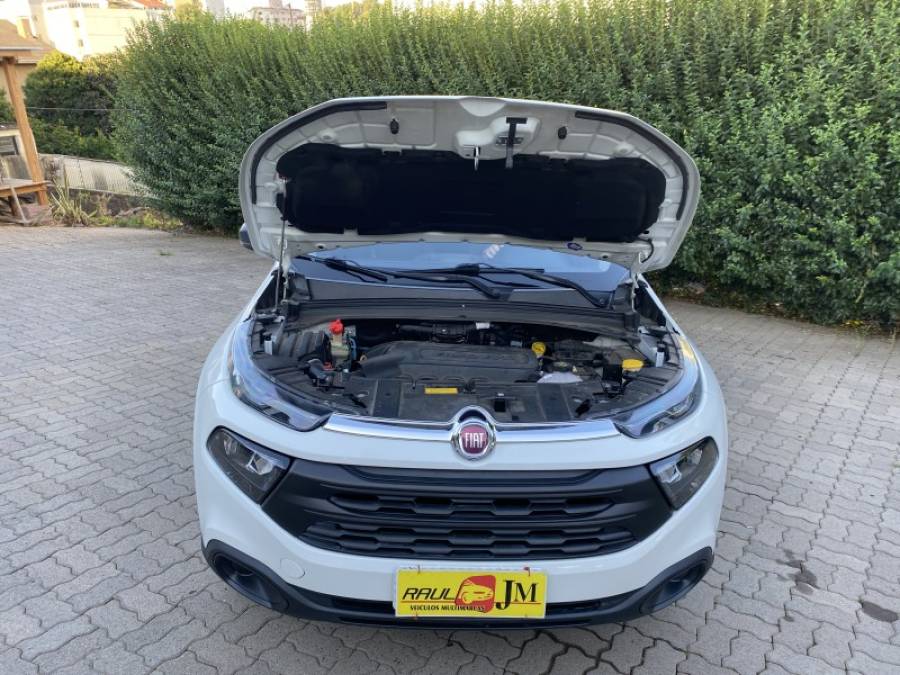 FIAT - TORO - 2016/2017 - Branca - R$ 84.850,00