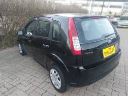 FORD - FIESTA - 2008/2009 - Preta - R$ 25.800,00