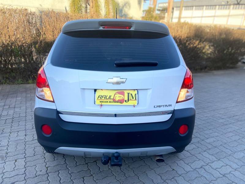 CHEVROLET - CAPTIVA - 2012/2012 - Branca - R$ 48.900,00