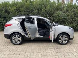 HYUNDAI - IX35 - 2016/2017 - Prata - R$ 84.900,00