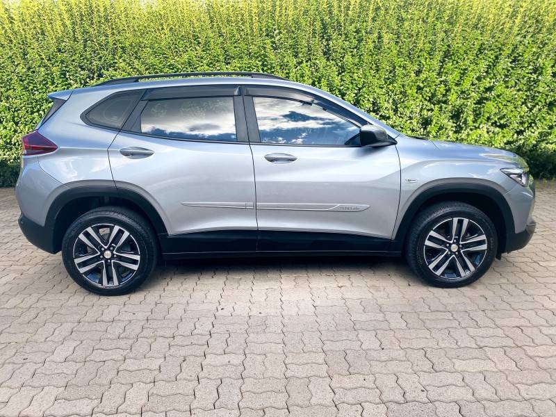 CHEVROLET - TRACKER - 2024/2025 - Prata - R$ 110.900,00