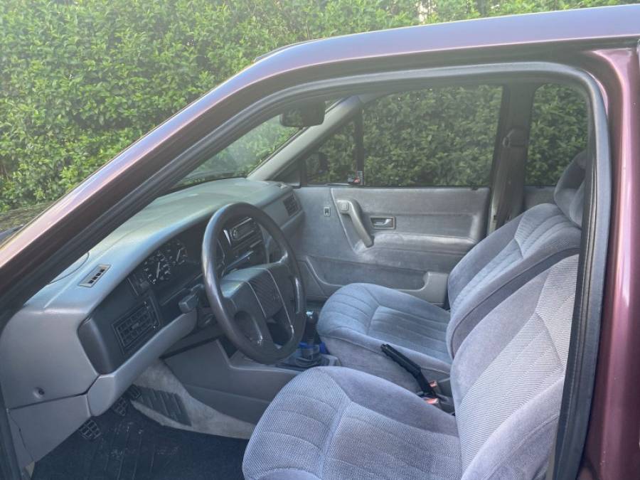 VOLKSWAGEN - SANTANA - 1994/1994 - Vermelha - R$ 19.900,00