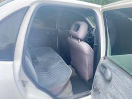 CHEVROLET - CORSA - 1998/1998 - Branca - R$ 15.900,00