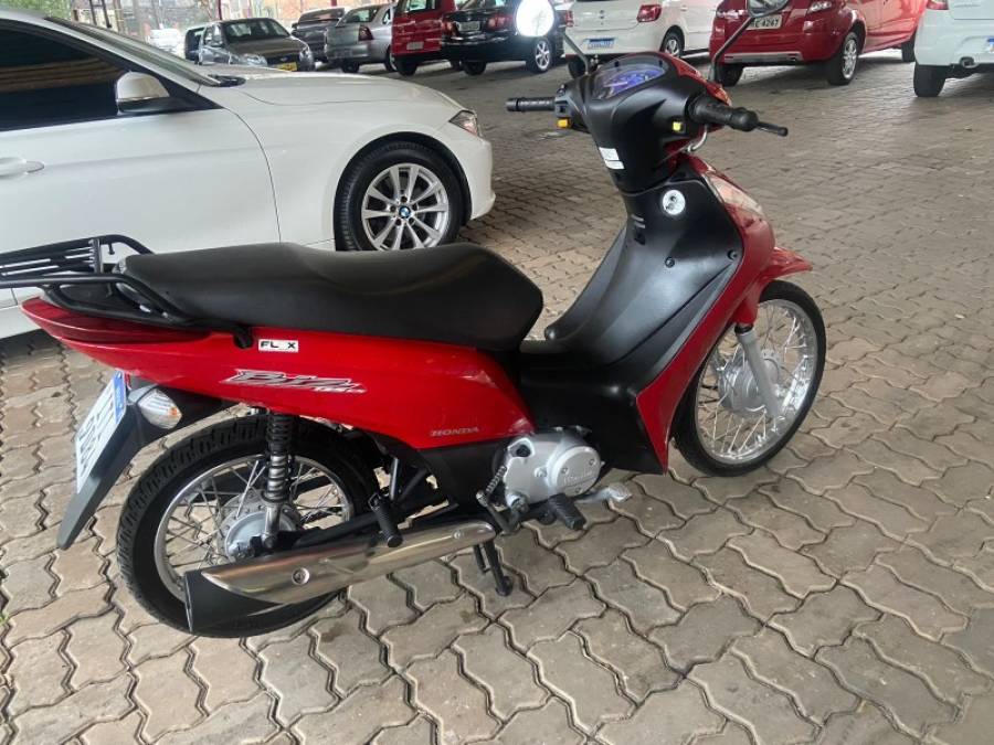 HONDA - BIZ 125 - 2012/2012 - Vermelha - R$ 10.900,00