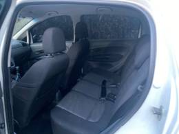 FIAT - PUNTO - 2011/2011 - Branca - R$ 35.900,00