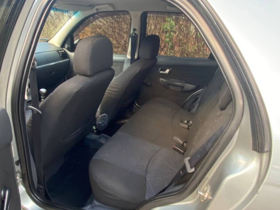 FIAT - PALIO - 2009/2010 - Cinza - R$ 28.900,00