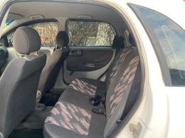 CHEVROLET - CORSA - 2004/2005 - Branca - R$ 22.900,00