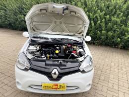 RENAULT - CLIO - 2015/2016 - Branca - R$ 32.900,00