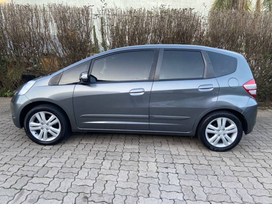 HONDA - FIT - 2011/2012 - Cinza - R$ 53.800,00