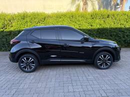 NISSAN - KICKS - 2022/2023 - Preta - R$ 104.900,00