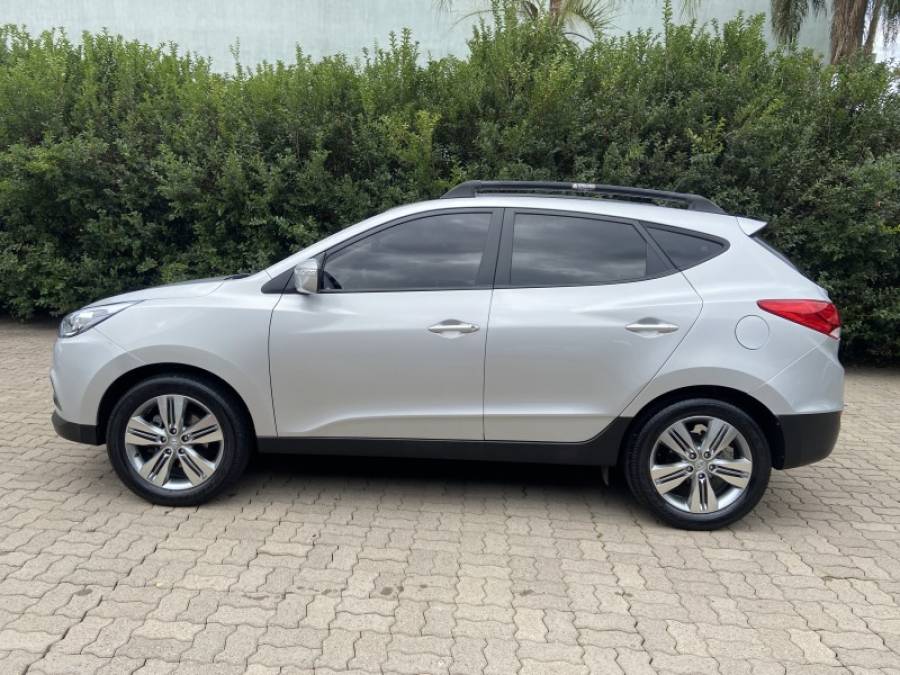 HYUNDAI - IX35 - 2016/2017 - Prata - R$ 84.900,00
