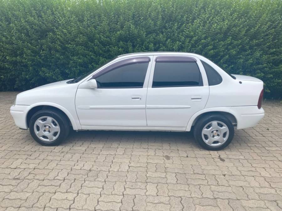 CHEVROLET - CORSA - 1998/1998 - Branca - R$ 15.900,00