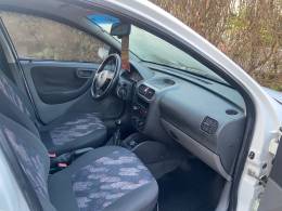 CHEVROLET - CORSA - 2004/2005 - Branca - R$ 22.900,00
