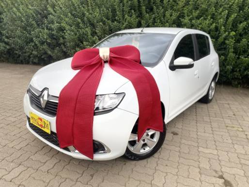 RENAULT - SANDERO - 2015/2015 - Branca - R$ 42.900,00