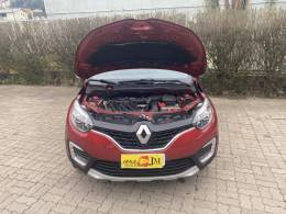 RENAULT - CAPTUR - 2017/2018 - Vermelha - R$ 69.900,00