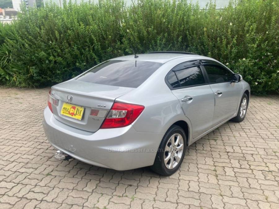 HONDA - CIVIC - 2012/2012 - Prata - R$ 72.900,00