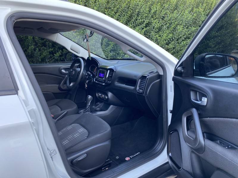 FIAT - TORO - 2016/2017 - Branca - R$ 84.850,00