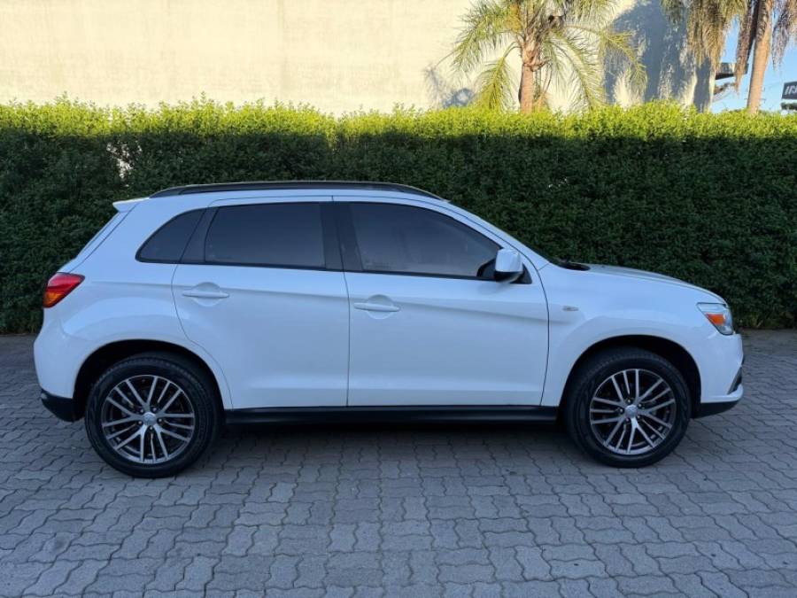 MITSUBISHI - ASX - 2018/2018 - Branca - R$ 88.900,00
