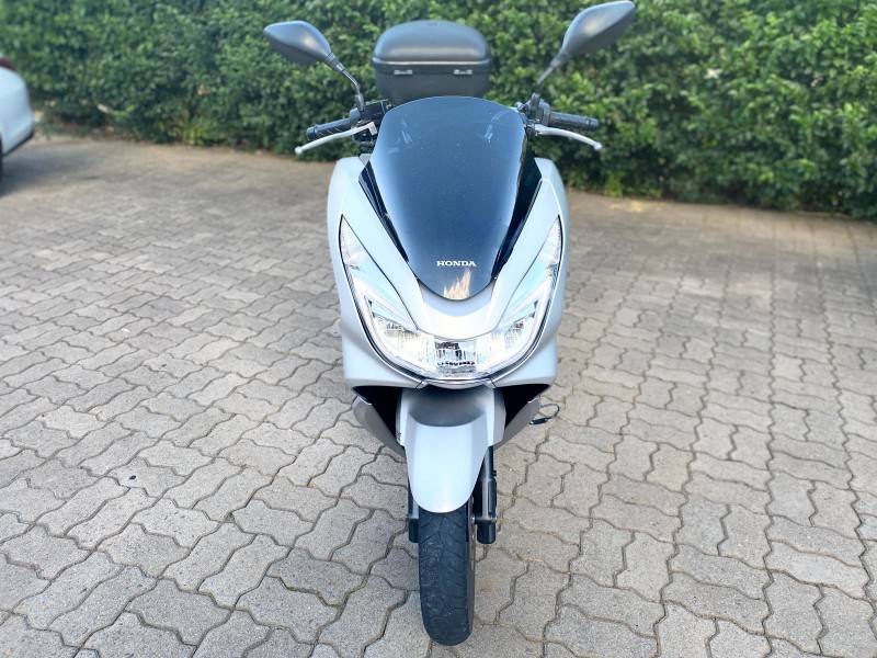 HONDA - PCX - 2017/2018 - Prata - R$ 14.900,00