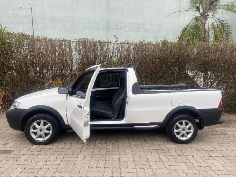 FIAT - STRADA - 2009/2009 - Branca - R$ 32.900,00