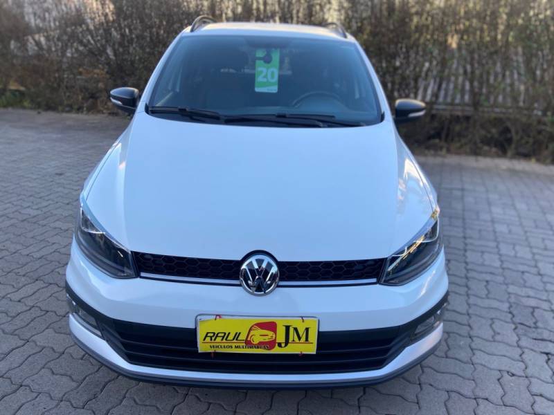 VOLKSWAGEN - FOX - 2019/2020 - Branca - R$ 67.900,00