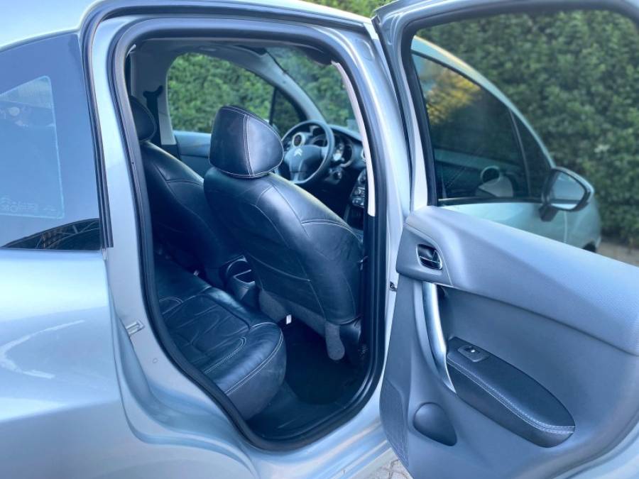CITROËN - C3 - 2012/2013 - Prata - R$ 36.900,00