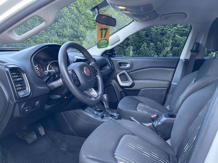 FIAT - TORO - 2016/2017 - Branca - R$ 84.850,00