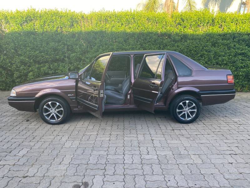 VOLKSWAGEN - SANTANA - 1994/1994 - Vermelha - R$ 19.900,00