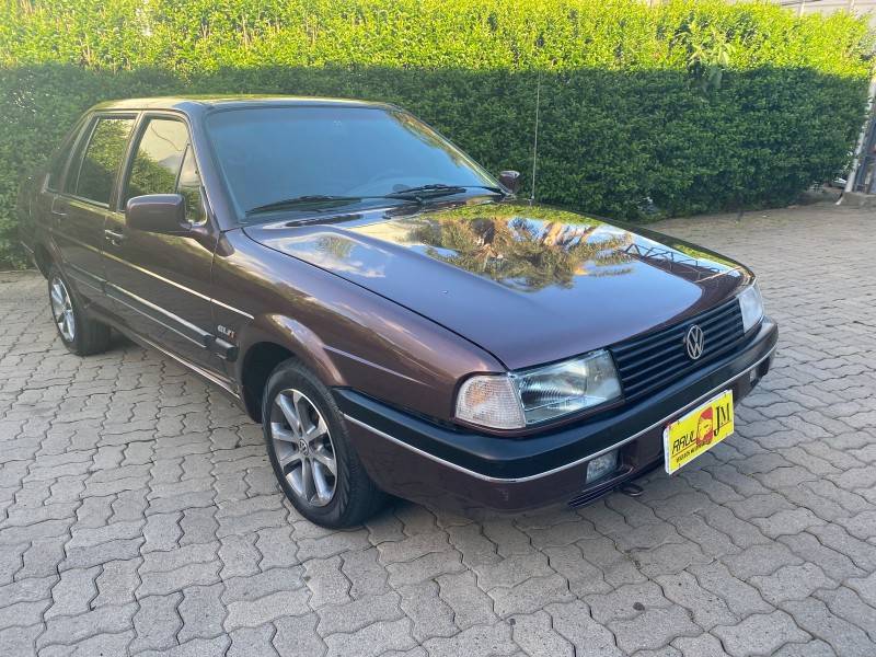 VOLKSWAGEN - SANTANA - 1994/1994 - Vermelha - R$ 19.900,00