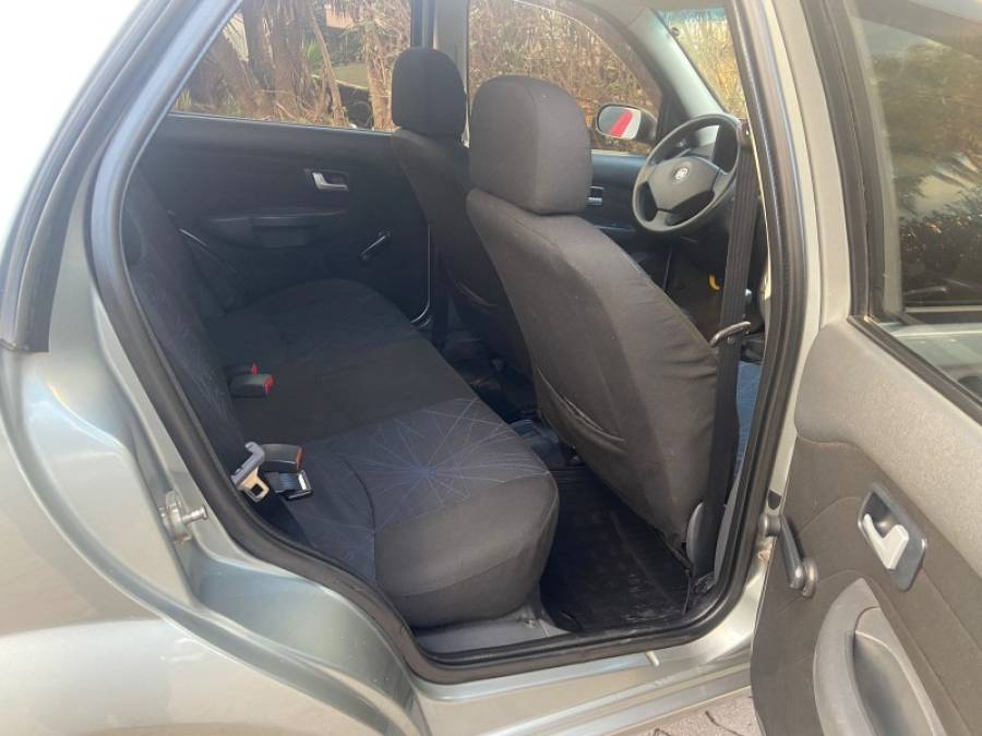 FIAT - PALIO - 2009/2010 - Cinza - R$ 28.900,00