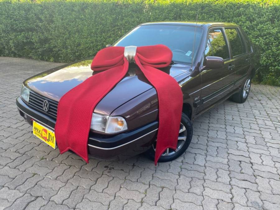 VOLKSWAGEN - SANTANA - 1994/1994 - Vermelha - R$ 19.900,00