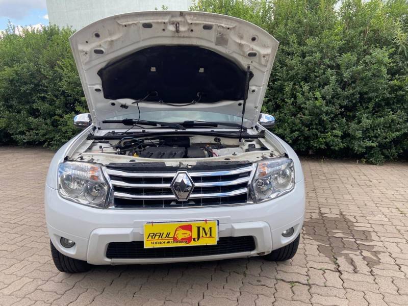 RENAULT - DUSTER - 2013/2014 - Branca - R$ 49.900,00