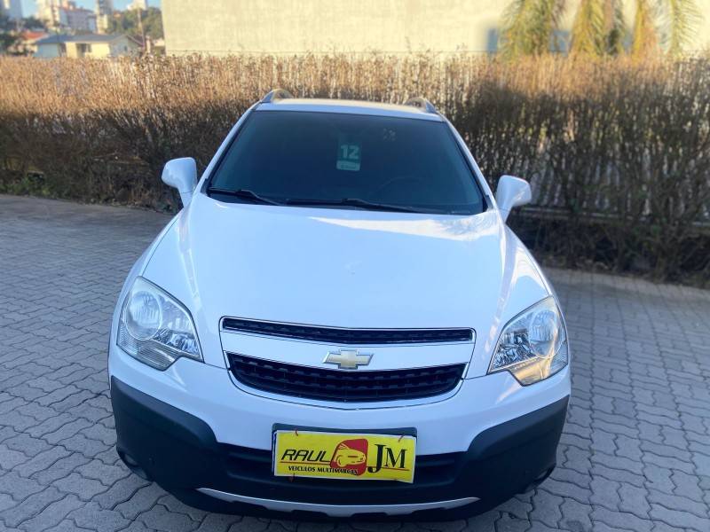 CHEVROLET - CAPTIVA - 2012/2012 - Branca - R$ 48.900,00