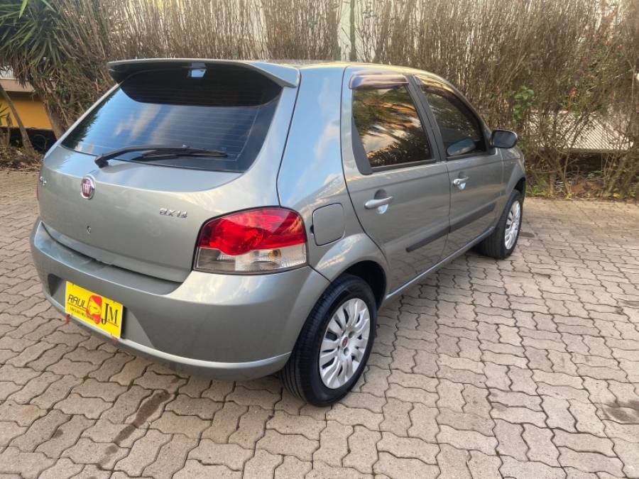 FIAT - PALIO - 2009/2010 - Cinza - R$ 28.900,00