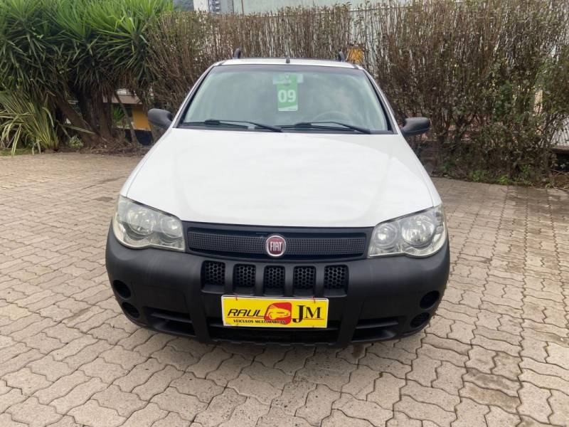 FIAT - STRADA - 2009/2009 - Branca - R$ 32.900,00