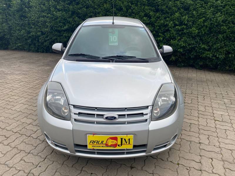 FORD - KA - 2009/2010 - Prata - R$ 24.900,00
