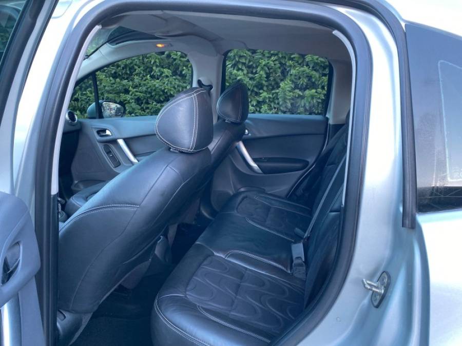 CITROËN - C3 - 2012/2013 - Prata - R$ 36.900,00