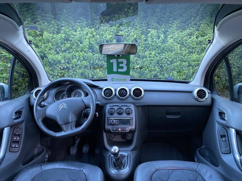 CITROËN - C3 - 2012/2013 - Prata - R$ 36.900,00