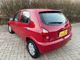 CHEVROLET - CELTA - 2006/2007 - Vermelha - R$ 23.900,00