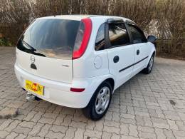 CHEVROLET - CORSA - 2004/2005 - Branca - R$ 22.900,00