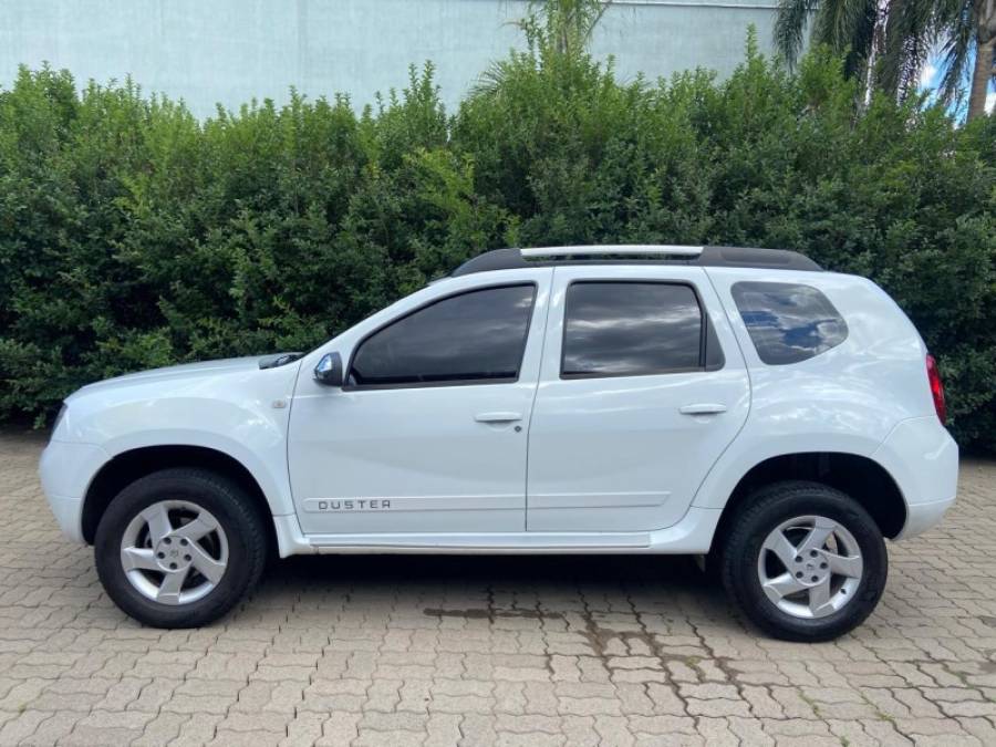 RENAULT - DUSTER - 2013/2014 - Branca - R$ 49.900,00