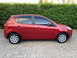 FIAT - PALIO - 2013/2014 - Vermelha - R$ 40.900,00
