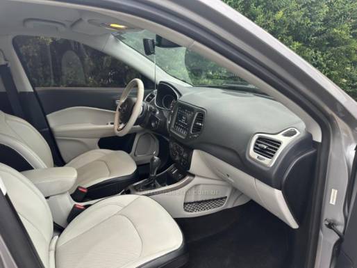 JEEP - COMPASS - 2018/2019 - Prata - R$ 92.900,00