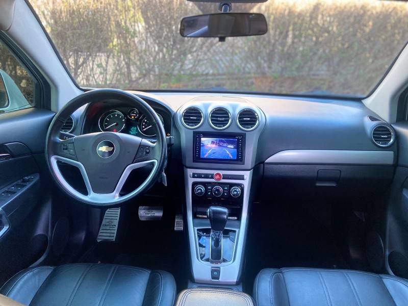 CHEVROLET - CAPTIVA - 2012/2012 - Branca - R$ 48.900,00