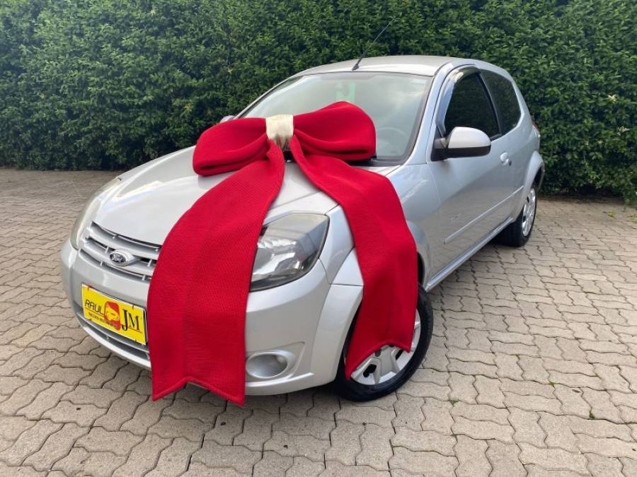 FORD - KA - 2009/2010 - Prata - R$ 24.900,00