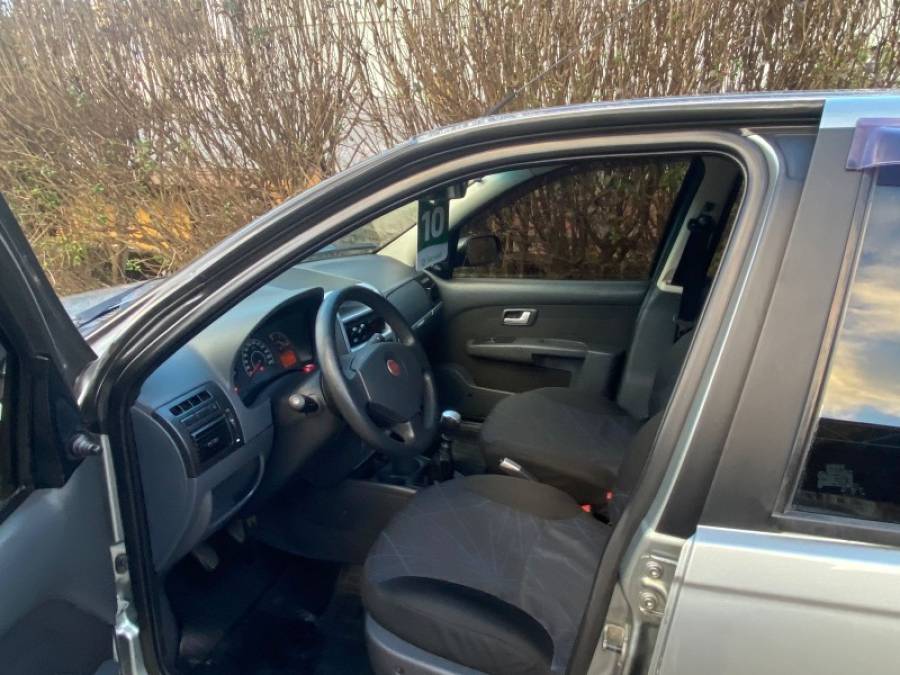 FIAT - PALIO - 2009/2010 - Cinza - R$ 28.900,00