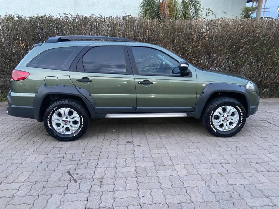 FIAT - PALIO - 2009/2010 - Verde - R$ 37.900,00