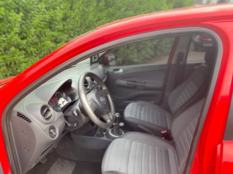VOLKSWAGEN - GOL - 2012/2013 - Vermelha - R$ 42.900,00